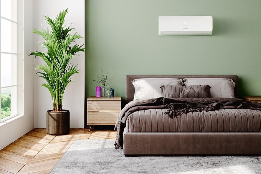 Wall mounted air conditioning unit